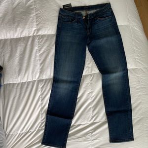 J Brand Close Cut mid rise skinny jeans NWT